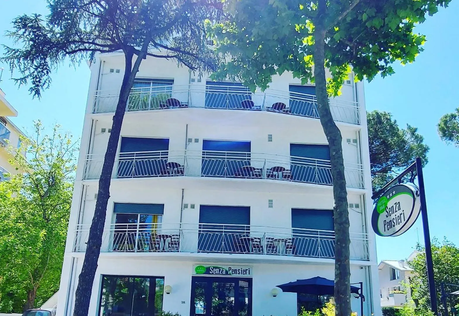 B&B Riccione Senza Pensieri